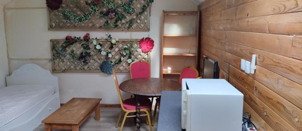 La Maison Du Saule Pompignac Buitenkant foto